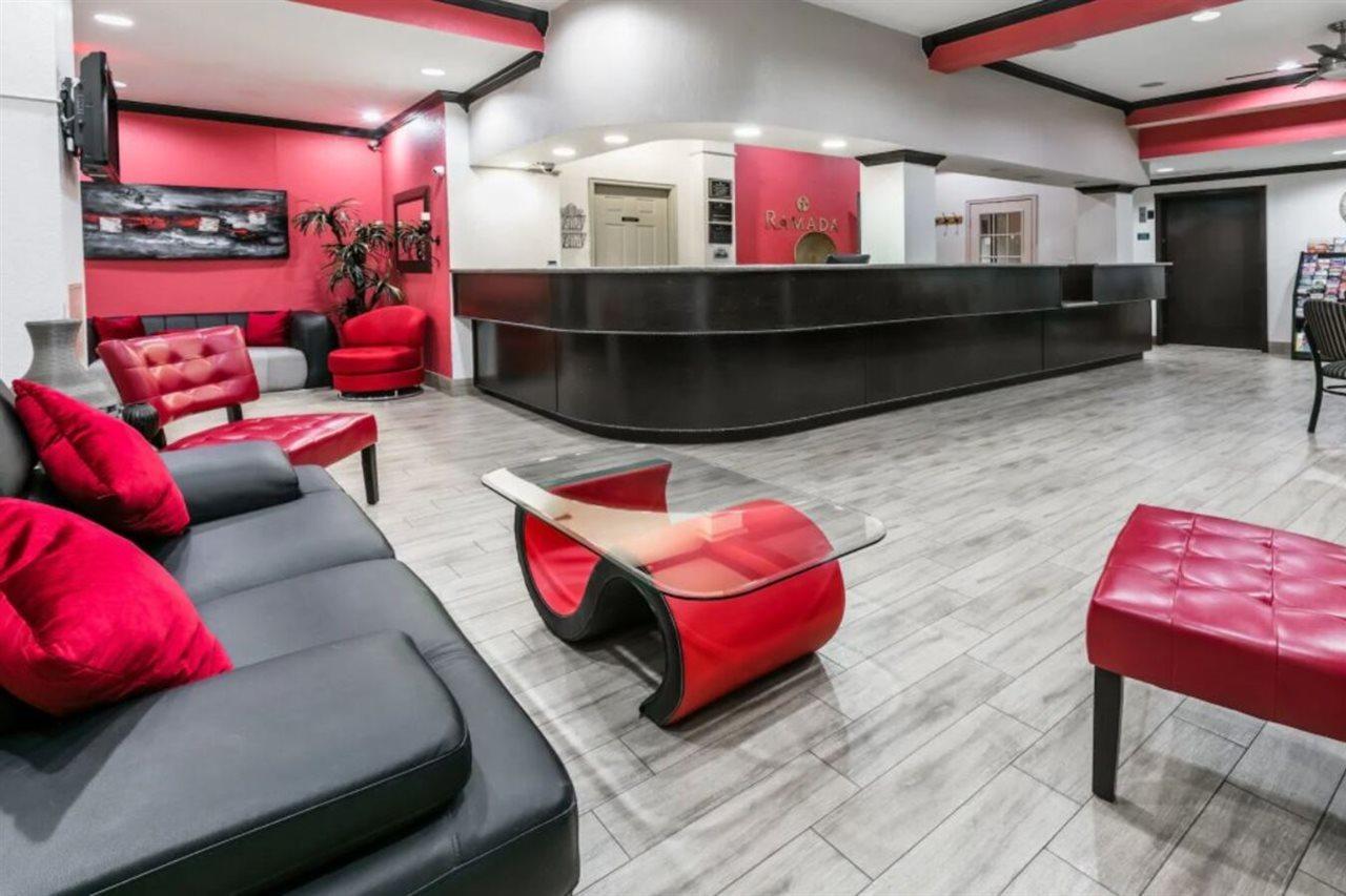 Ramada By Wyndham Oklahoma City Airport North Exteriér fotografie